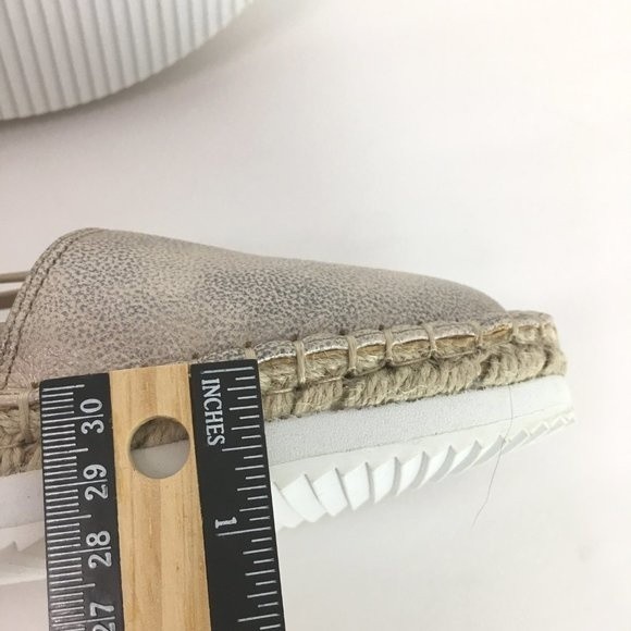 7.5W 7.5 WIDE Rockport Pink Silver Metallic Seaview Espadrilles Bungee Flats NEW - Picture 15 of 16